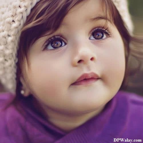 a little girl with blue eyes and a white hat cuteness cute baby pics for whatsapp dp 