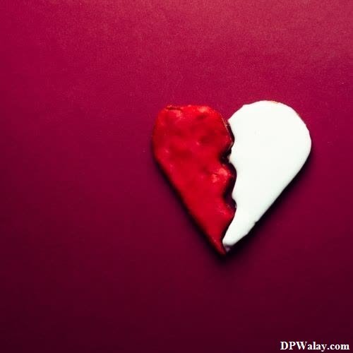a broken heart on a red background-gi6w 