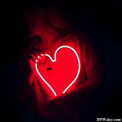 a heart shaped light in the dark-NSWv