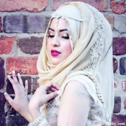a woman in a hina with a white hina muslim girls whatsapp dp 