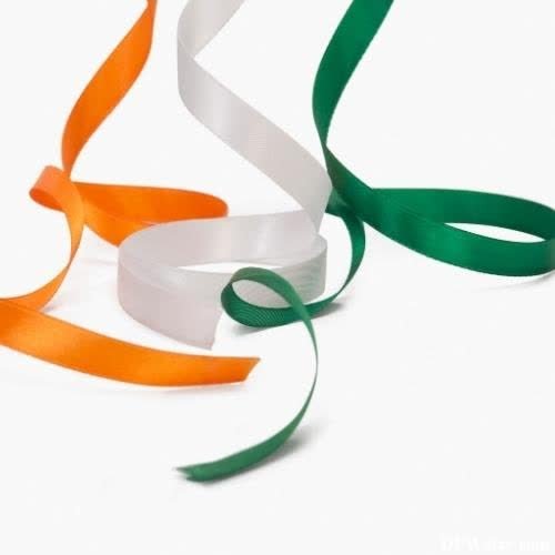 a ribbon with a green and orange ribbon 
